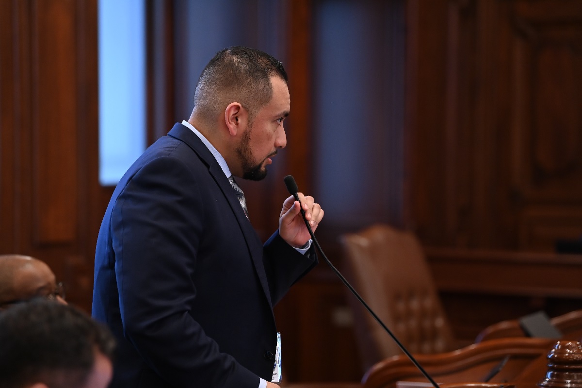 State Senator Javier Loera Cervantes speaks on the Senate floor